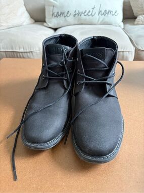 GUESS Men's Black Textile Chukka Boots